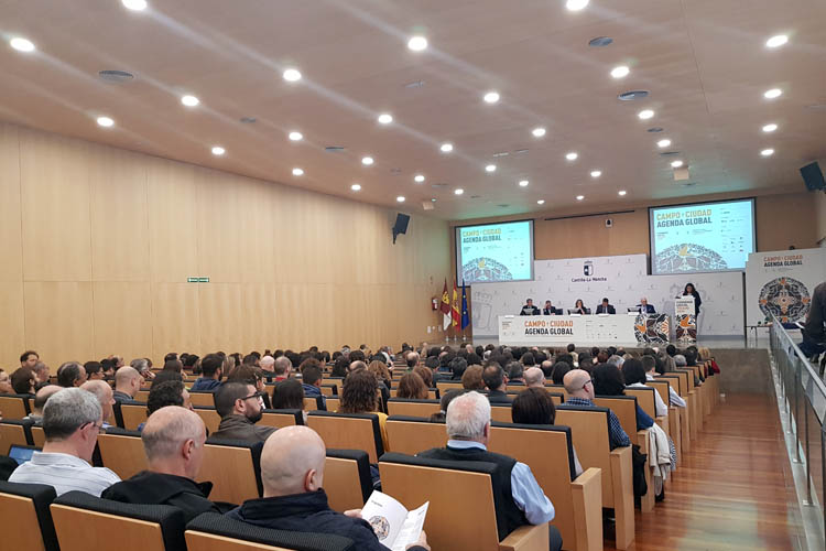 Ir a la noticia Viaqua mostra no CONAMA Local de Toledo o seu modelo de economía circular