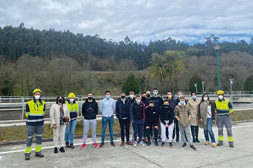 Ir a la noticia Alumnado de la FP Dual del Agua visita las instalaciones de Viaqua