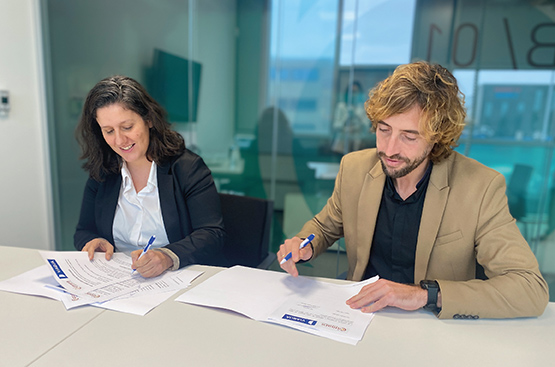 Ir a la noticia Viaqua y la Cámara de Comercio de Santiago de Compostela renuevan su convenio de colaboración